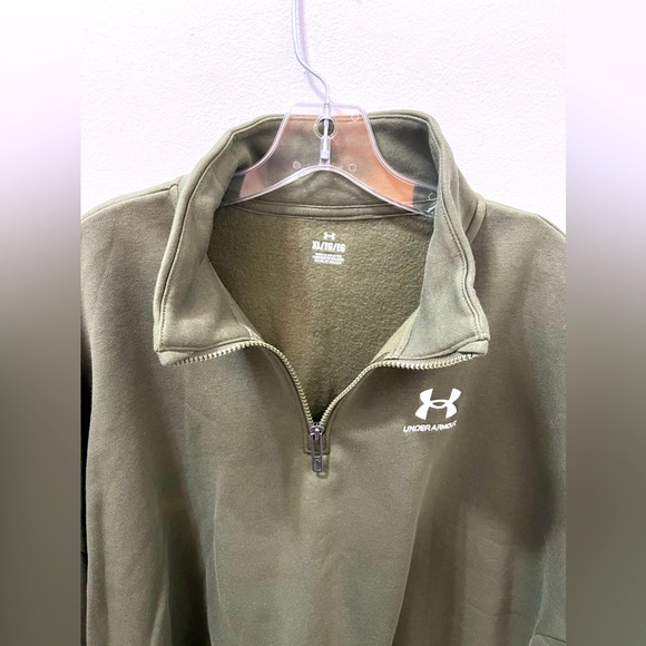 NWT Under Armour Crop Top Zip Up Sweater - Picture 2 of 4